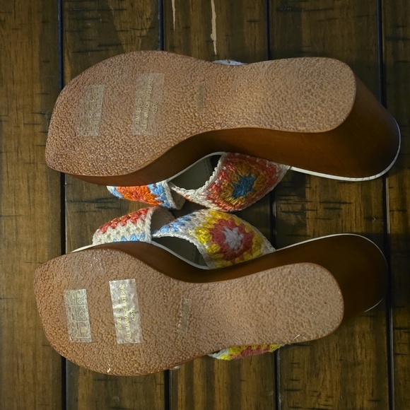 Bamboo Boho Crocheted Wedge Sandals Size 8 - Picture 7 of 9